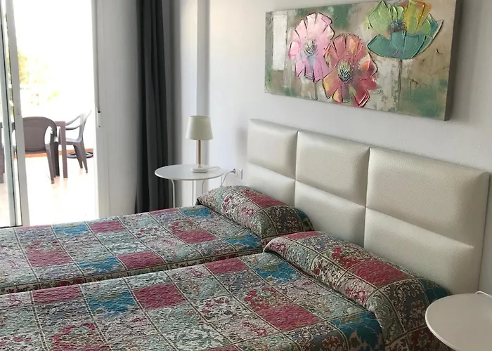 ゲストハウス オスタル トレス ソレス